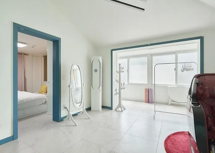 Bright 3br Near Gyeongbokgung 10guests Appartement
